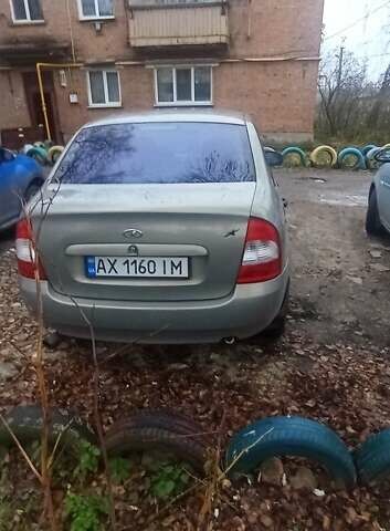 Бежевий ВАЗ 1117 Калина, об'ємом двигуна 1.6 л та пробігом 257 тис. км за 2200 $, фото 2 на Automoto.ua