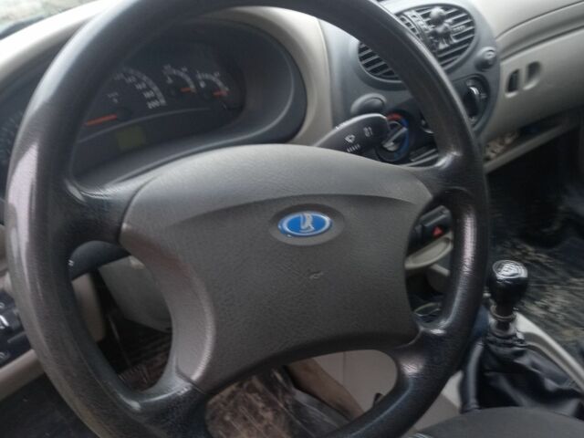 Бежевый ВАЗ 1117 Калина, объемом двигателя 1.6 л и пробегом 127 тыс. км за 2250 $, фото 5 на Automoto.ua