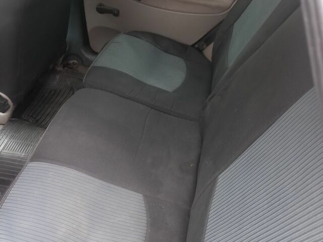 Бежевый ВАЗ 1117 Калина, объемом двигателя 1.6 л и пробегом 127 тыс. км за 2250 $, фото 6 на Automoto.ua