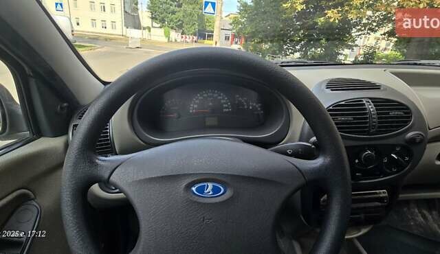 Бежевый ВАЗ 1117 Калина, объемом двигателя 1.4 л и пробегом 113 тыс. км за 2350 $, фото 12 на Automoto.ua