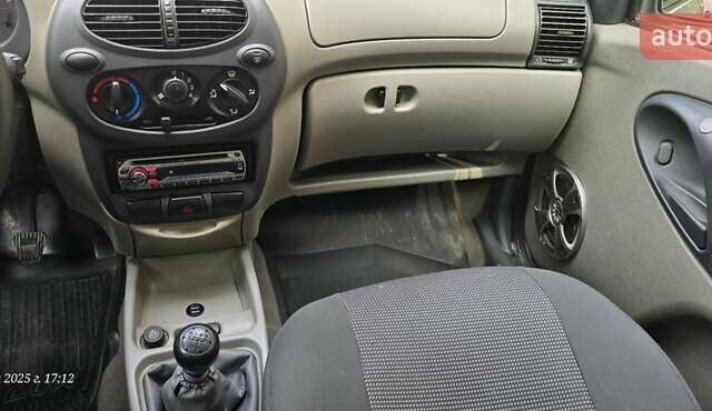 Бежевый ВАЗ 1117 Калина, объемом двигателя 1.4 л и пробегом 113 тыс. км за 2350 $, фото 9 на Automoto.ua