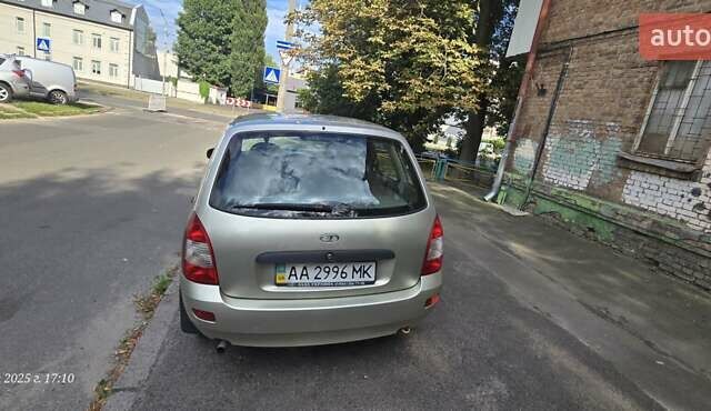 Бежевый ВАЗ 1117 Калина, объемом двигателя 1.4 л и пробегом 113 тыс. км за 2350 $, фото 6 на Automoto.ua