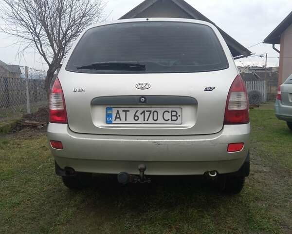 Бежевий ВАЗ 1117 Калина, об'ємом двигуна 1.6 л та пробігом 127 тис. км за 2200 $, фото 4 на Automoto.ua