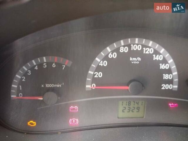 Бежевый ВАЗ 1117 Калина, объемом двигателя 1.39 л и пробегом 118 тыс. км за 3000 $, фото 2 на Automoto.ua