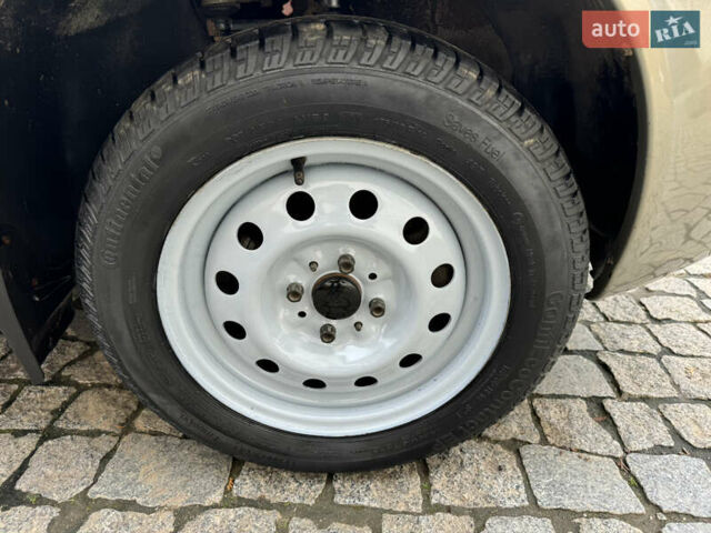 Бежевый ВАЗ 1117 Калина, объемом двигателя 1.6 л и пробегом 60 тыс. км за 3550 $, фото 15 на Automoto.ua