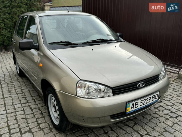 Бежевый ВАЗ 1117 Калина, объемом двигателя 1.6 л и пробегом 60 тыс. км за 3550 $, фото 3 на Automoto.ua