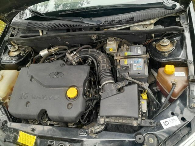 Черный ВАЗ 1117 Калина, объемом двигателя 1.4 л и пробегом 129 тыс. км за 2499 $, фото 8 на Automoto.ua