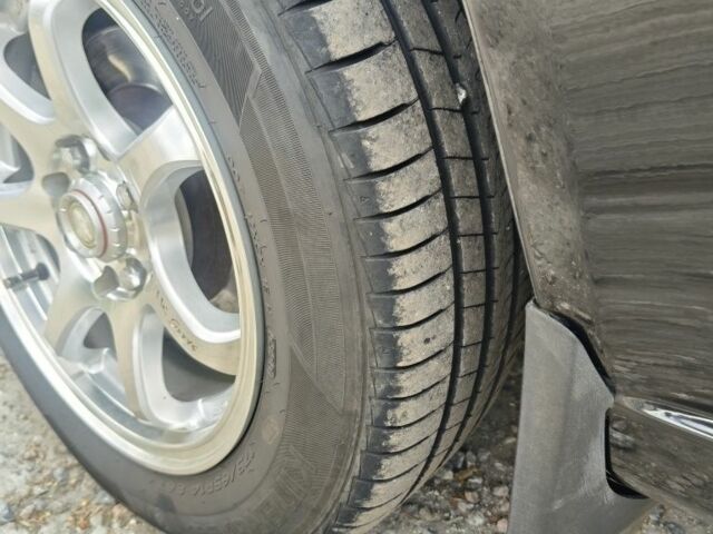 Чорний ВАЗ 1117 Калина, об'ємом двигуна 1.4 л та пробігом 80 тис. км за 3500 $, фото 4 на Automoto.ua