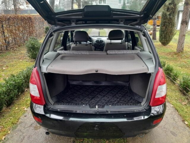 Черный ВАЗ 1117 Калина, объемом двигателя 1.4 л и пробегом 129 тыс. км за 2499 $, фото 4 на Automoto.ua