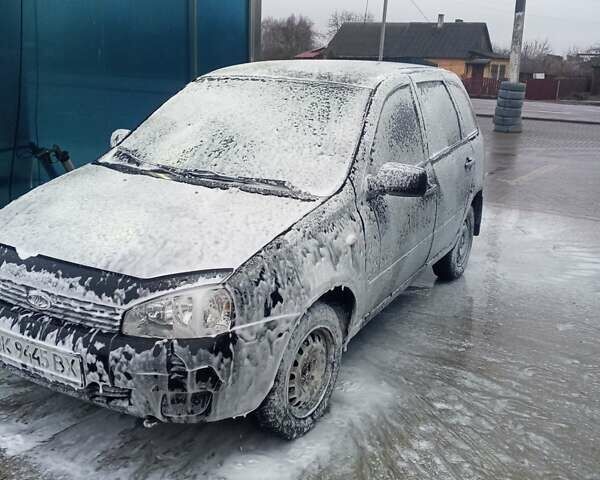 Черный ВАЗ 1117 Калина, объемом двигателя 1.6 л и пробегом 204 тыс. км за 2750 $, фото 3 на Automoto.ua