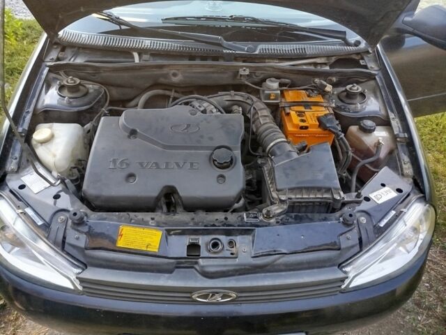 Черный ВАЗ 1117 Калина, объемом двигателя 0 л и пробегом 107 тыс. км за 3200 $, фото 3 на Automoto.ua