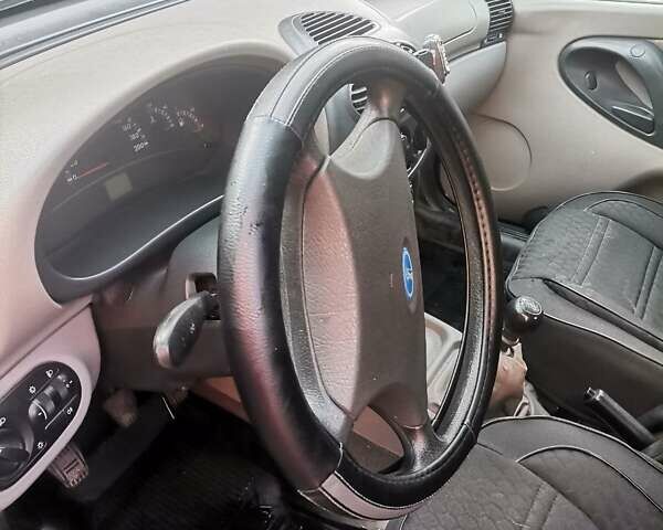 Чорний ВАЗ 1117 Калина, об'ємом двигуна 1.39 л та пробігом 57 тис. км за 3200 $, фото 4 на Automoto.ua