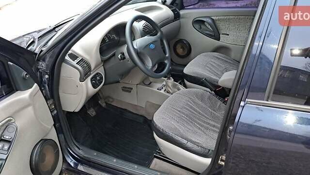 Фіолетовий ВАЗ 1117 Калина, об'ємом двигуна 0 л та пробігом 107 тис. км за 2700 $, фото 3 на Automoto.ua