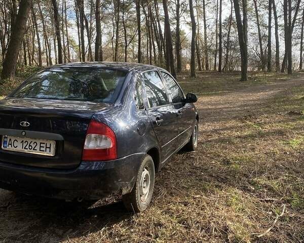 Фіолетовий ВАЗ 1117 Калина, об'ємом двигуна 1.6 л та пробігом 170 тис. км за 1700 $, фото 4 на Automoto.ua