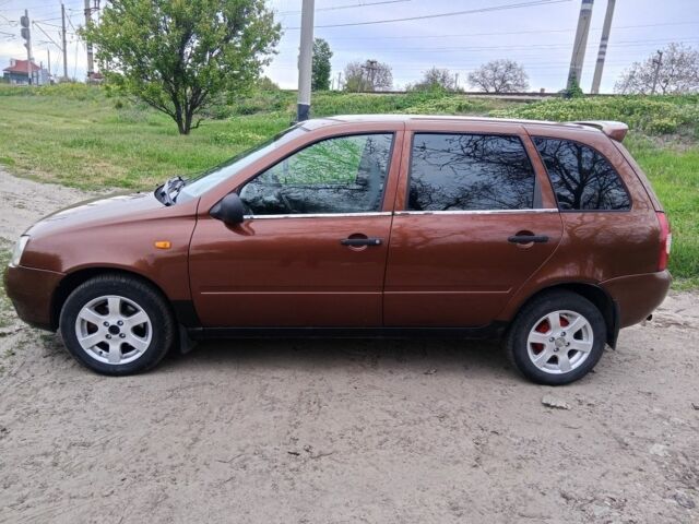 Коричневый ВАЗ 1117 Калина, объемом двигателя 1.4 л и пробегом 312 тыс. км за 2300 $, фото 1 на Automoto.ua