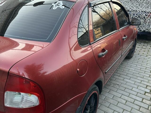 Красный ВАЗ 1117 Калина, объемом двигателя 0 л и пробегом 267 тыс. км за 1999 $, фото 9 на Automoto.ua