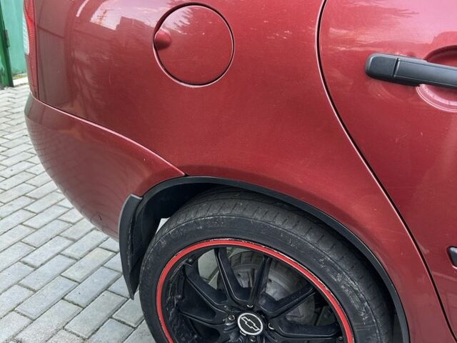 Красный ВАЗ 1117 Калина, объемом двигателя 0 л и пробегом 267 тыс. км за 1999 $, фото 1 на Automoto.ua