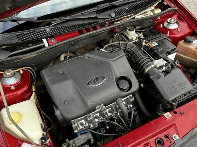 Червоний ВАЗ 1117 Калина, об'ємом двигуна 1.6 л та пробігом 78 тис. км за 2950 $, фото 17 на Automoto.ua