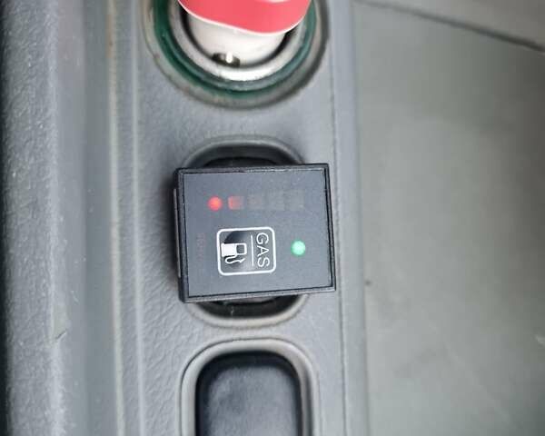 ВАЗ 1117 Калина 2006 в Луцке на Automoto.ua Красный ВАЗ 1117 Калина, объемом двигателя 1.6 л и пробегом 220 тыс. км за 2000 $, фото 1 на Automoto.ua