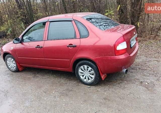 Красный ВАЗ 1117 Калина, объемом двигателя 1.6 л и пробегом 150 тыс. км за 2500 $, фото 3 на Automoto.ua