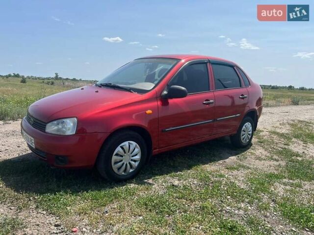 Красный ВАЗ 1117 Калина, объемом двигателя 1.6 л и пробегом 200 тыс. км за 2200 $, фото 14 на Automoto.ua