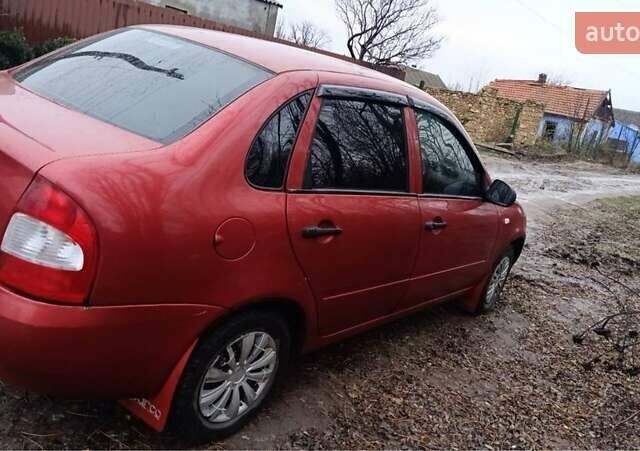 Красный ВАЗ 1117 Калина, объемом двигателя 1.6 л и пробегом 150 тыс. км за 2500 $, фото 1 на Automoto.ua