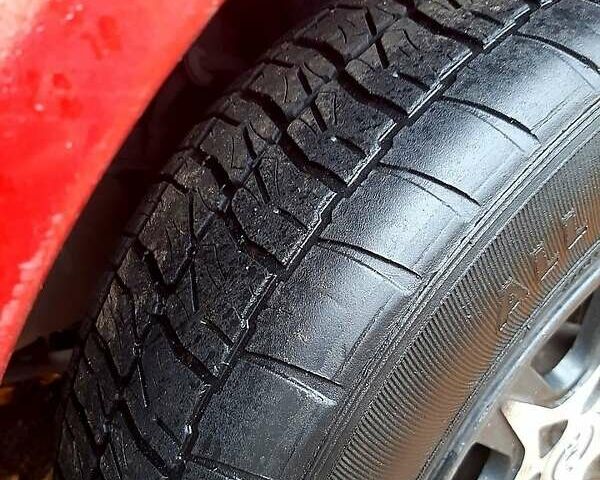 Красный ВАЗ 1117 Калина, объемом двигателя 1.6 л и пробегом 124 тыс. км за 2800 $, фото 8 на Automoto.ua