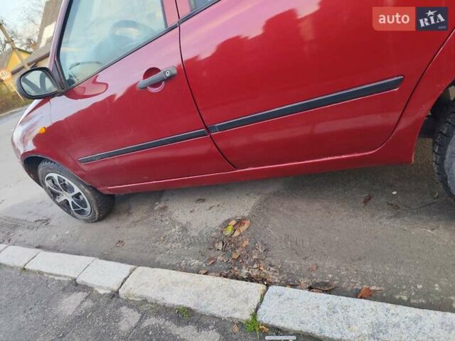 Червоний ВАЗ 1117 Калина, об'ємом двигуна 1.6 л та пробігом 250 тис. км за 1714 $, фото 8 на Automoto.ua