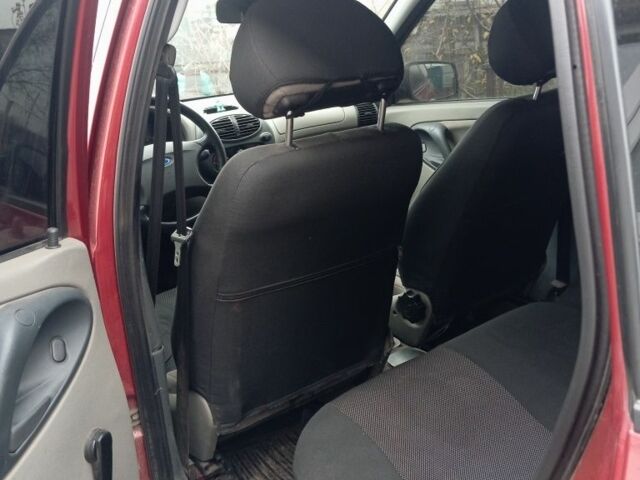 Червоний ВАЗ 1117 Калина, об'ємом двигуна 1.4 л та пробігом 86 тис. км за 2800 $, фото 3 на Automoto.ua