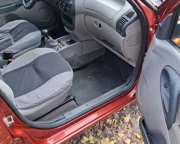 Червоний ВАЗ 1117 Калина, об'ємом двигуна 1.39 л та пробігом 46 тис. км за 3700 $, фото 8 на Automoto.ua