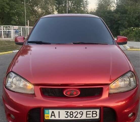 Красный ВАЗ 1117 Калина, объемом двигателя 1.4 л и пробегом 138 тыс. км за 2850 $, фото 1 на Automoto.ua