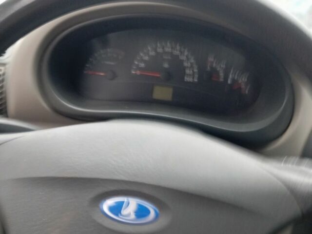 Червоний ВАЗ 1117 Калина, об'ємом двигуна 1.4 л та пробігом 86 тис. км за 2800 $, фото 6 на Automoto.ua