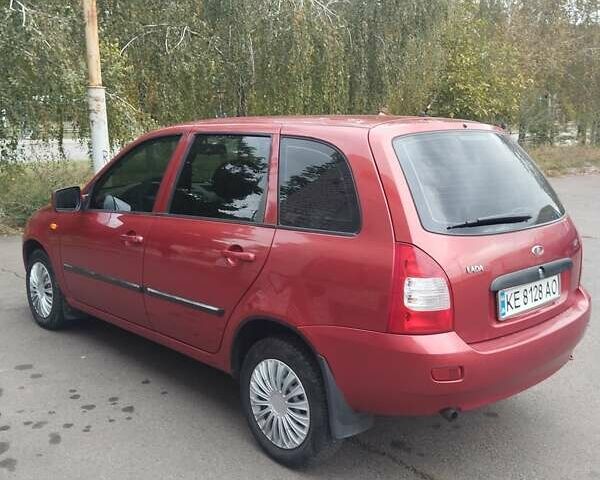 Красный ВАЗ 1117 Калина, объемом двигателя 1.39 л и пробегом 204 тыс. км за 2550 $, фото 4 на Automoto.ua