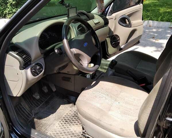 ВАЗ 1117 Калина, об'ємом двигуна 1.39 л та пробігом 162 тис. км за 3800 $, фото 6 на Automoto.ua