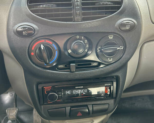 ВАЗ 1117 Калина, объемом двигателя 1.39 л и пробегом 103 тыс. км за 2500 $, фото 10 на Automoto.ua