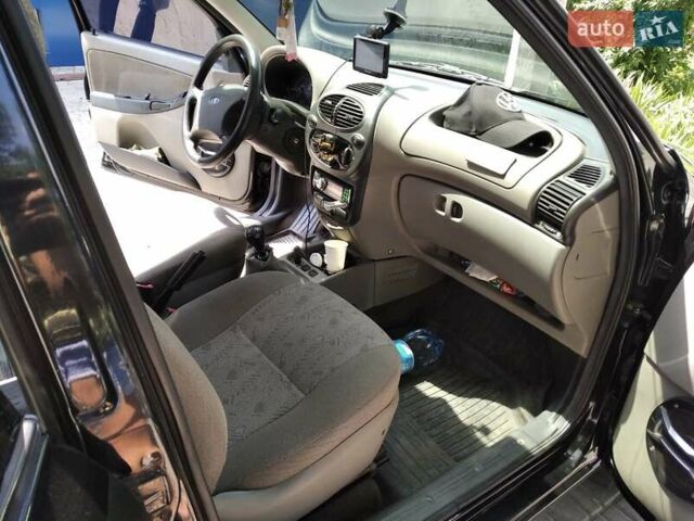 ВАЗ 1117 Калина, об'ємом двигуна 1.39 л та пробігом 162 тис. км за 3800 $, фото 3 на Automoto.ua
