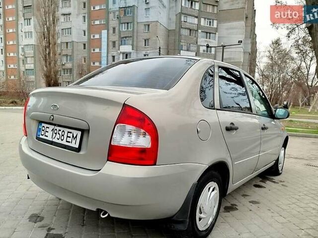 Серый ВАЗ 1117 Калина, объемом двигателя 1.6 л и пробегом 239 тыс. км за 1750 $, фото 2 на Automoto.ua
