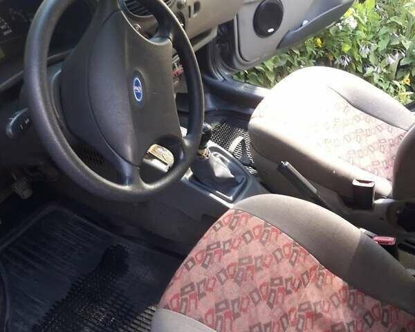Сірий ВАЗ 1117 Калина, об'ємом двигуна 1.6 л та пробігом 115 тис. км за 2200 $, фото 3 на Automoto.ua