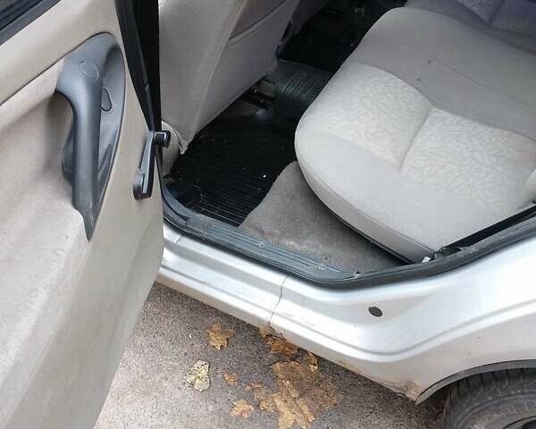 Серый ВАЗ 1117 Калина, объемом двигателя 1.6 л и пробегом 270 тыс. км за 1500 $, фото 1 на Automoto.ua