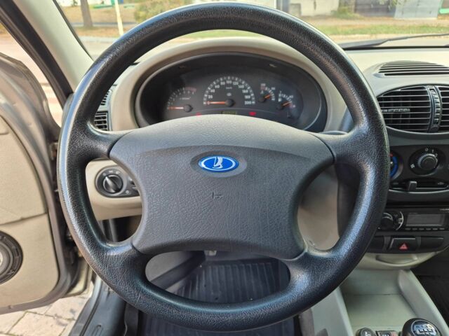 Серый ВАЗ 1117 Калина, объемом двигателя 1.6 л и пробегом 105 тыс. км за 2500 $, фото 11 на Automoto.ua