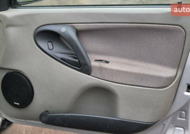 Серый ВАЗ 1117 Калина, объемом двигателя 1.6 л и пробегом 79 тыс. км за 2850 $, фото 12 на Automoto.ua