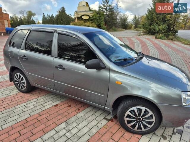 ВАЗ 1117 Калина 2008 в Запорожье на Automoto.ua Серый ВАЗ 1117 Калина, объемом двигателя 1.6 л и пробегом 105 тыс. км за 2350 $, фото 4 на Automoto.ua
