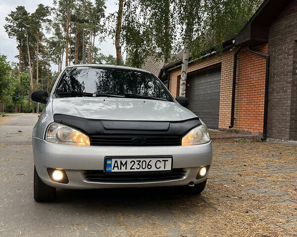 Серый ВАЗ 1117 Калина, объемом двигателя 1.39 л и пробегом 232 тыс. км за 2800 $, фото 2 на Automoto.ua