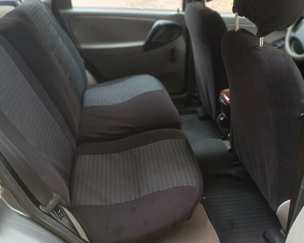 Серый ВАЗ 1117 Калина, объемом двигателя 1.6 л и пробегом 136 тыс. км за 2500 $, фото 5 на Automoto.ua