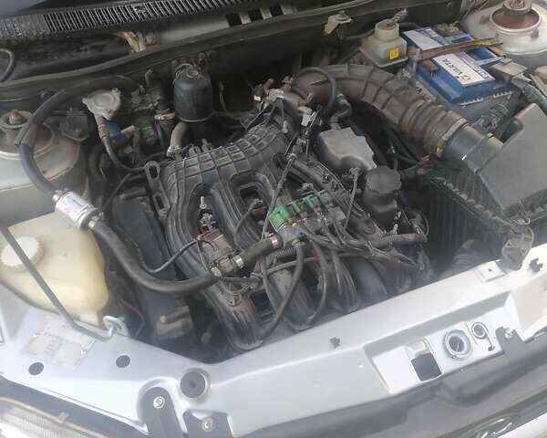 Сірий ВАЗ 1117 Калина, об'ємом двигуна 1.4 л та пробігом 211 тис. км за 2800 $, фото 6 на Automoto.ua