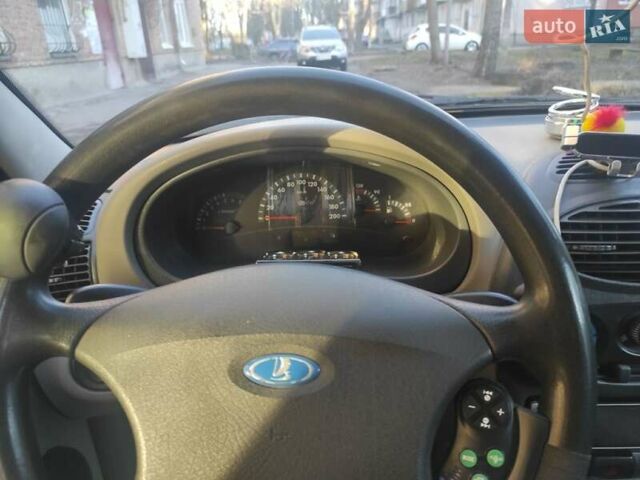 Серый ВАЗ 1117 Калина, объемом двигателя 1.6 л и пробегом 210 тыс. км за 2300 $, фото 9 на Automoto.ua