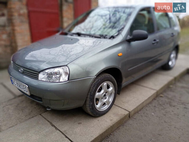 Серый ВАЗ 1117 Калина, объемом двигателя 1.6 л и пробегом 198 тыс. км за 2800 $, фото 1 на Automoto.ua