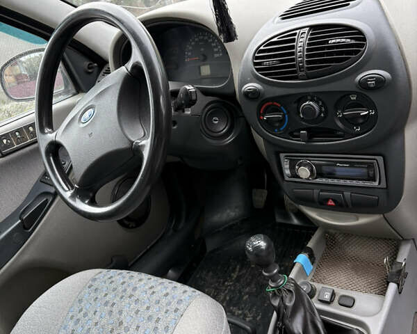 ВАЗ 1117 Калина 2008 у Гайсине на Automoto.ua Сірий ВАЗ 1117 Калина, об'ємом двигуна 1.6 л та пробігом 270 тис. км за 1400 $, фото 4 на Automoto.ua