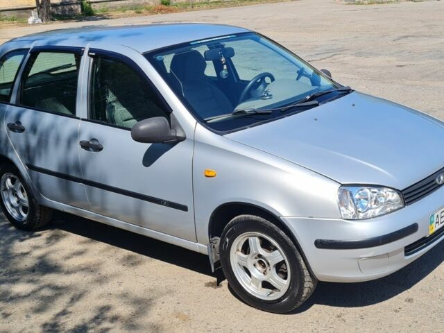 Сірий ВАЗ 1117 Калина, об'ємом двигуна 1.6 л та пробігом 70 тис. км за 3000 $, фото 3 на Automoto.ua