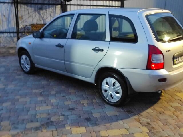 Сірий ВАЗ 1117 Калина, об'ємом двигуна 1.6 л та пробігом 200 тис. км за 2000 $, фото 11 на Automoto.ua